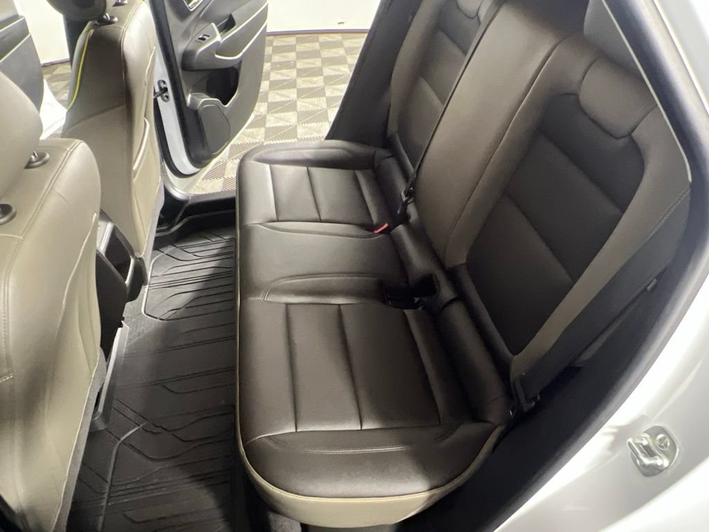 Used 2025 Summit White Chevrolet ACTIV image 14