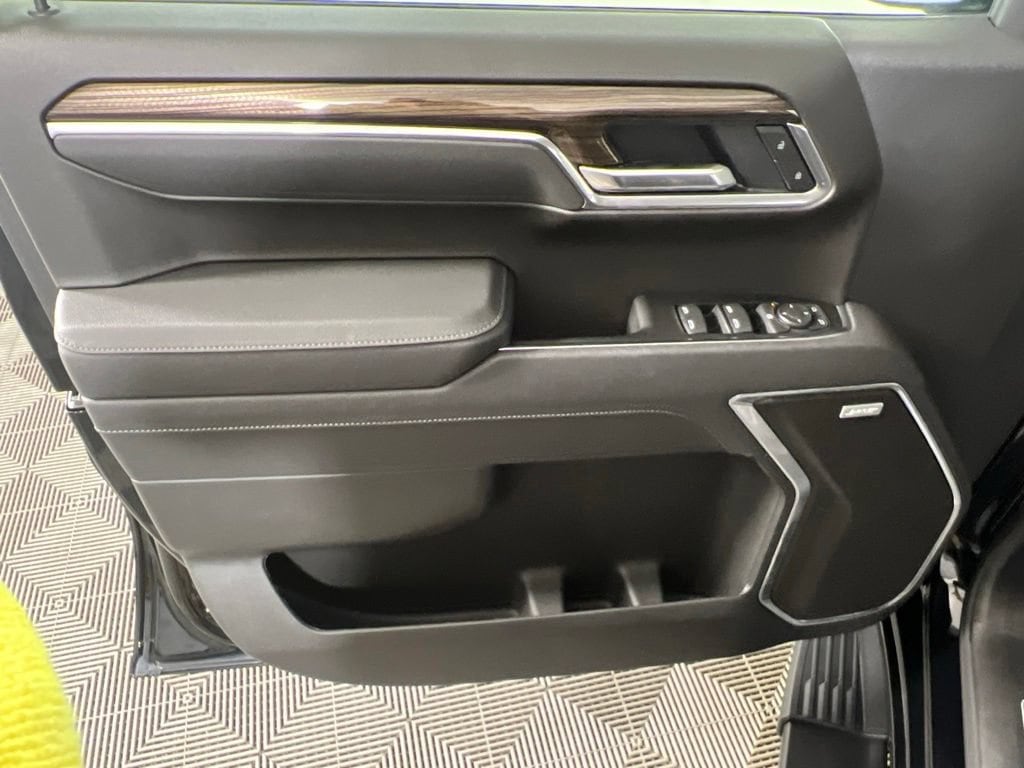 Used 2026 Black Chevrolet RST image 16