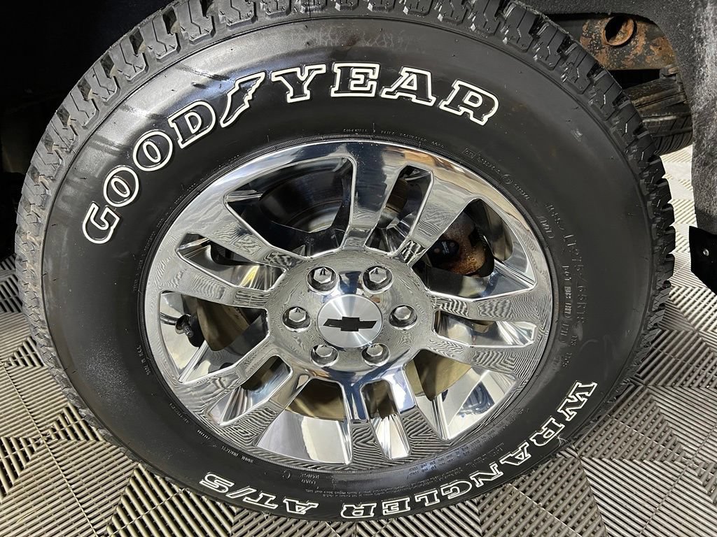 Used 2019 Black Chevrolet LTZ image 34