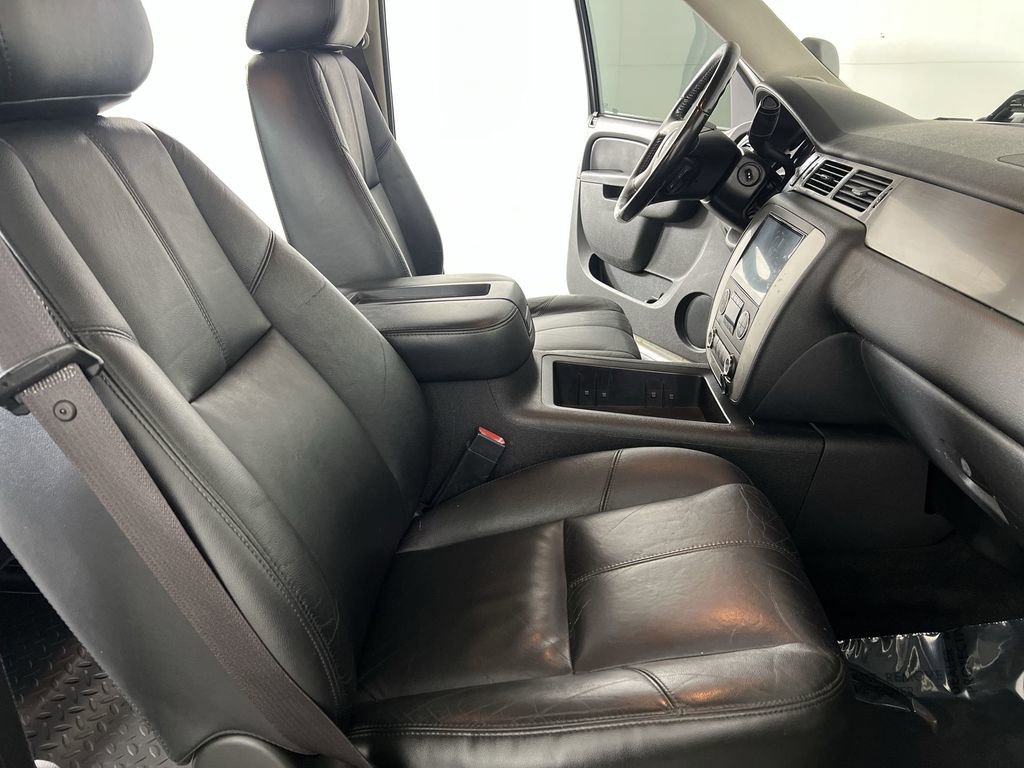 Used 2012 Silver Ice Chevrolet LTZ image 25