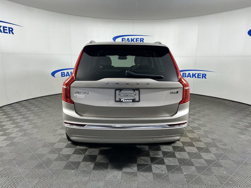 Used 2023 Bright Dusk Volvo B6 AWD Ultimate 6-Seater image 8