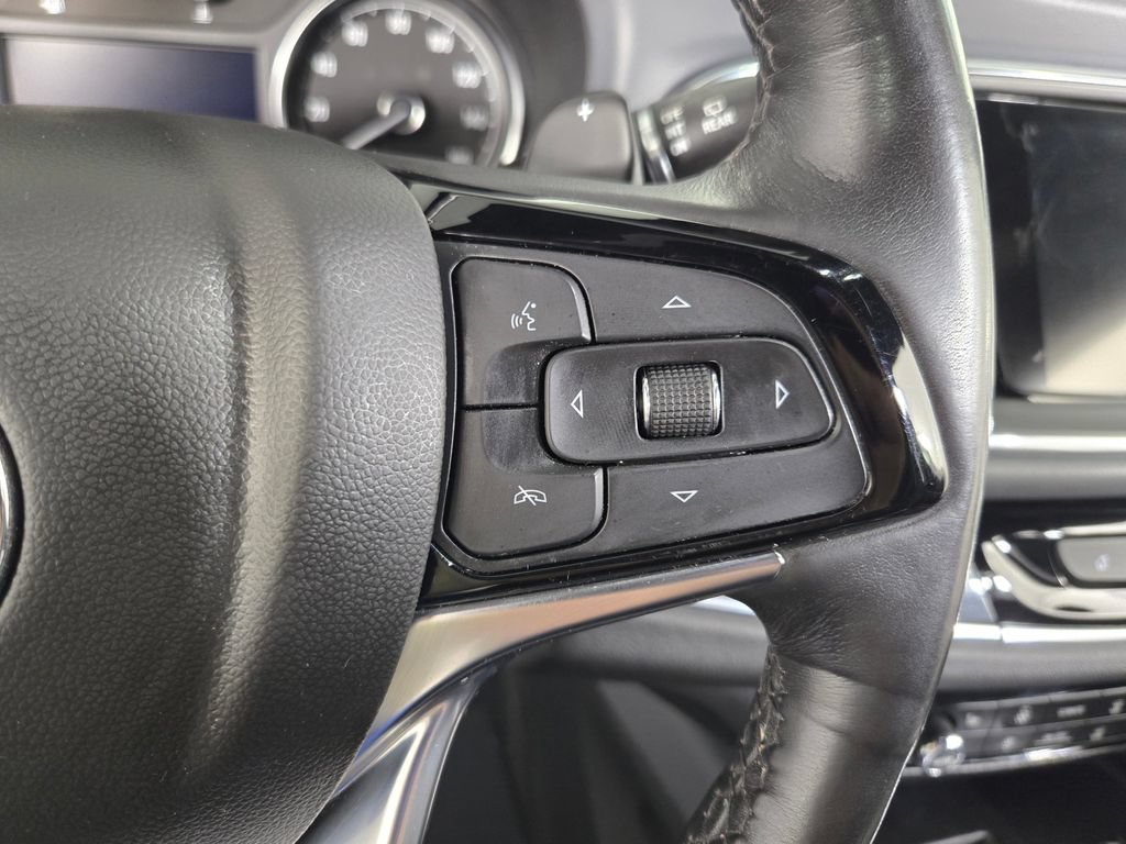 Used 2023 Ebony Twilight Buick Essence image 21