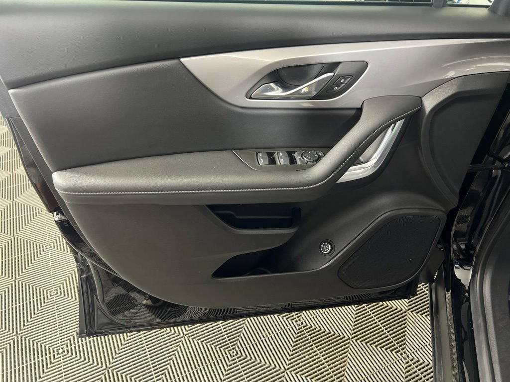 Used 2023 Black Chevrolet LT w/2LT image 16