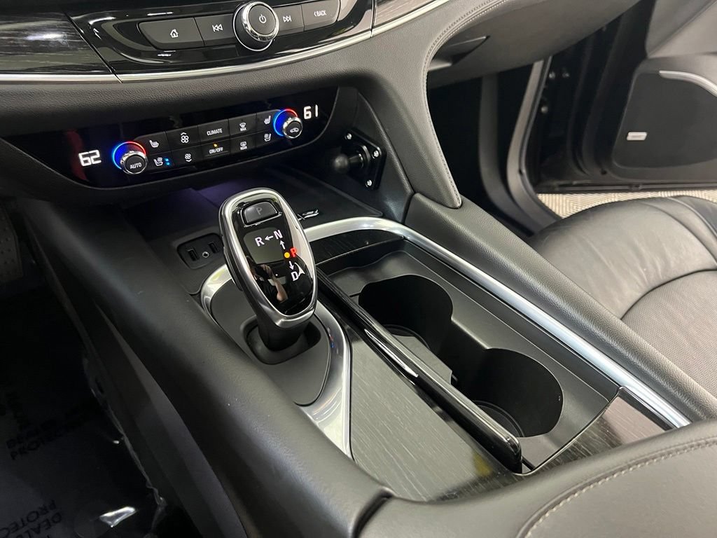 Used 2019 Ebony Twilight Buick Avenir image 33