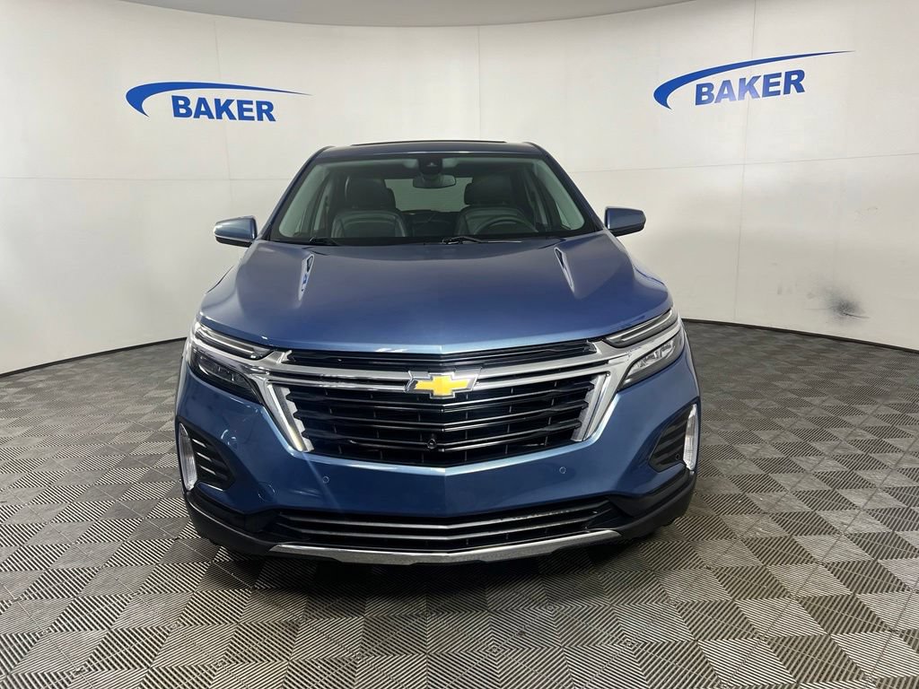 Used 2024 Lakeshore Blue Metallic Chevrolet LT w/1LT image 9