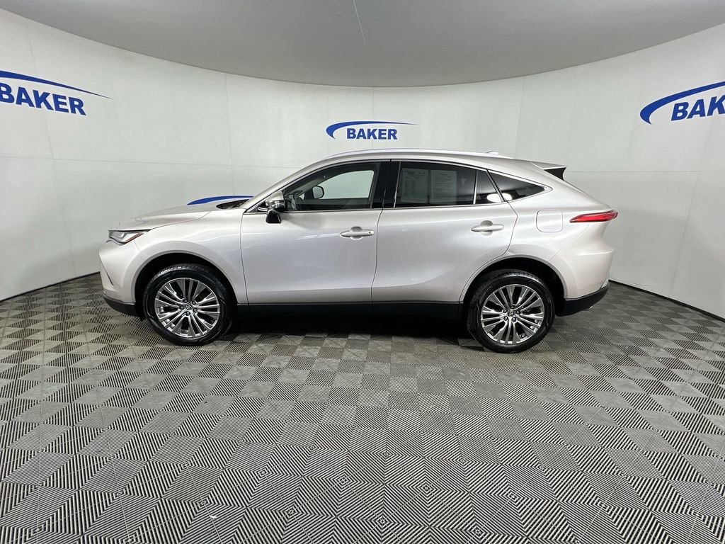 Used 2024 Titanium Glow Toyota LE image 6