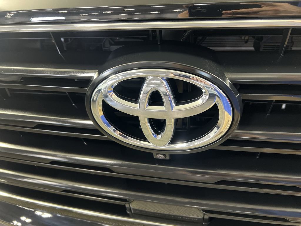 2026 Toyota Sequoia TRD Pro - Photo 31
