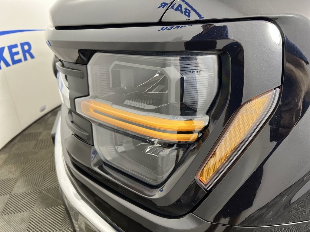 Used 2025 Agate Black Ford XLT image 32