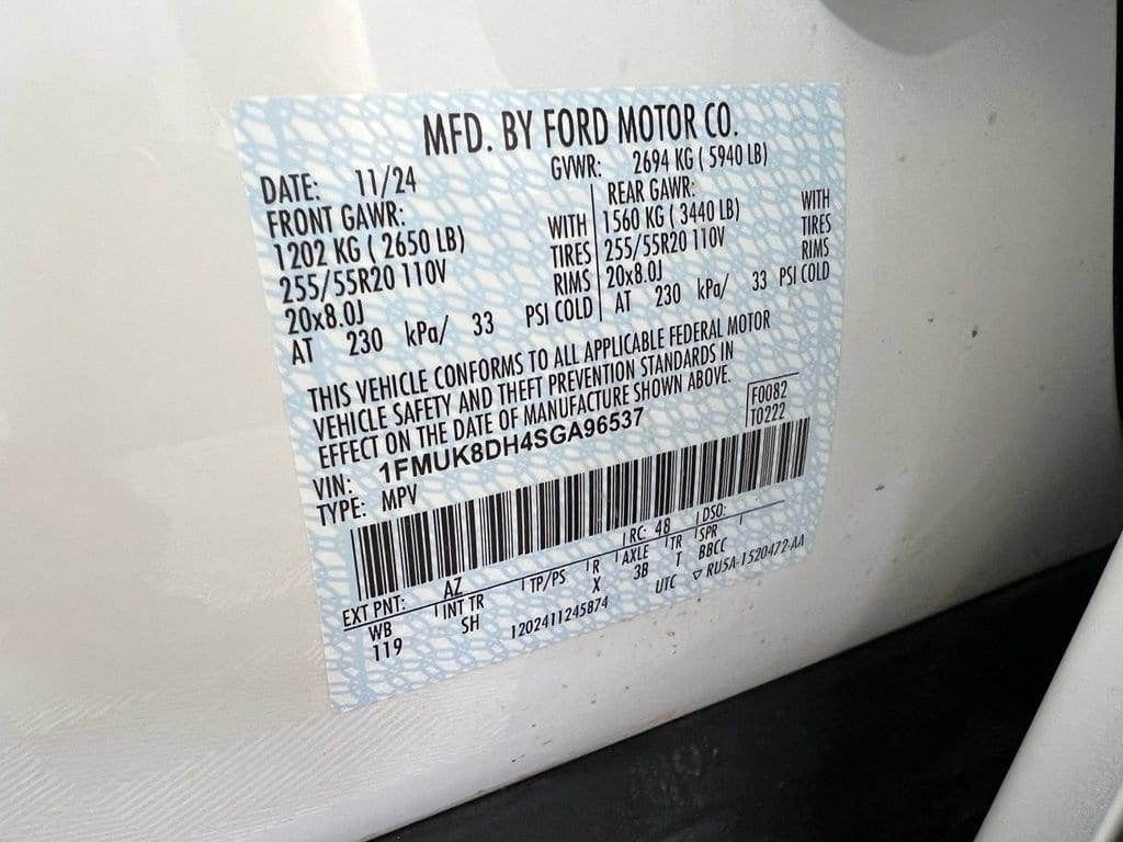 Used 2025 White Metallic Ford Active image 39