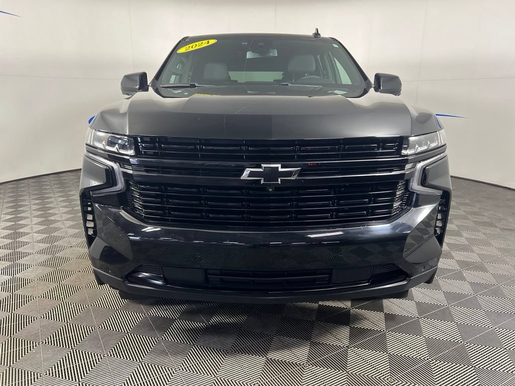Used 2024 Black Chevrolet RST image 8