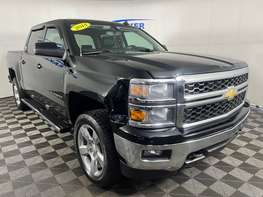 Used 2014 Black Chevrolet LT image 8