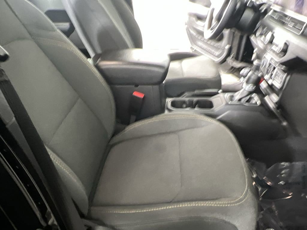 Used 2024 Black Jeep Sport image 27