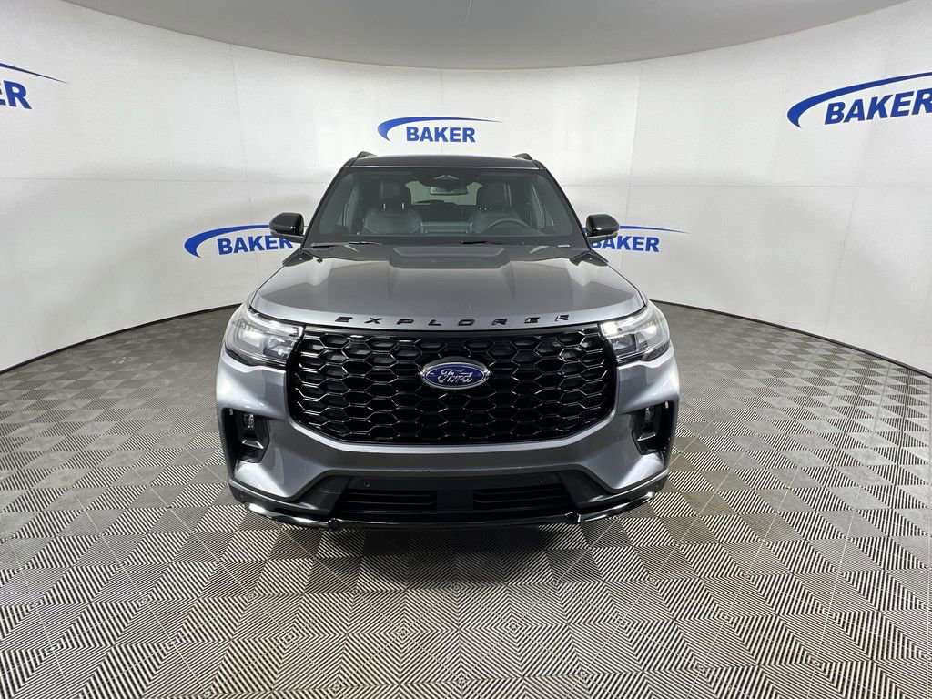 Used 2026 Gray Metallic Ford ST-Line image 3