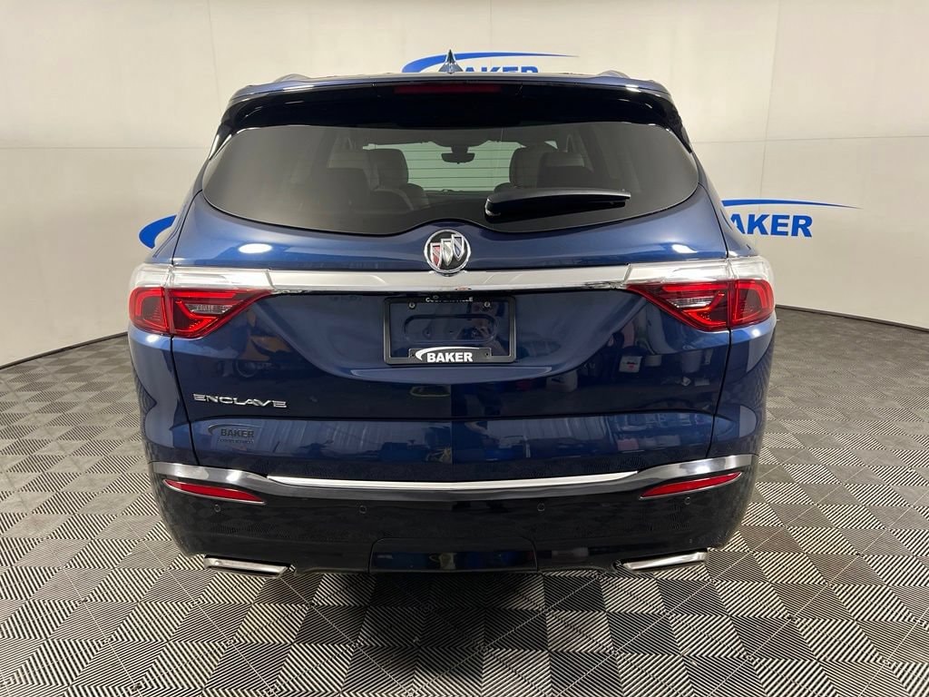 Used 2023 Emperor Blue Buick Premium image 5