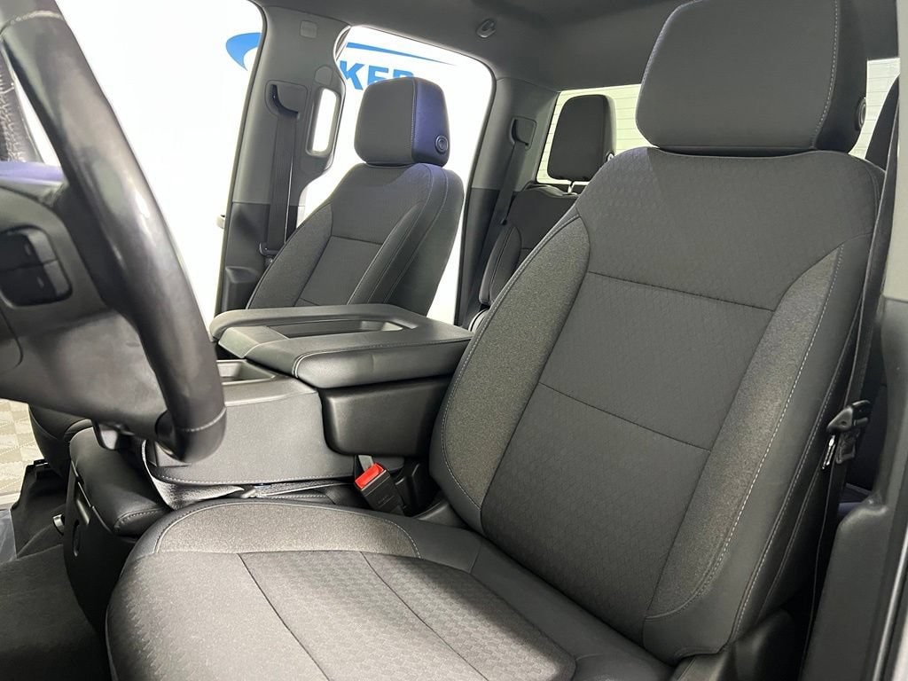 Used 2019 Black Chevrolet LT image 19