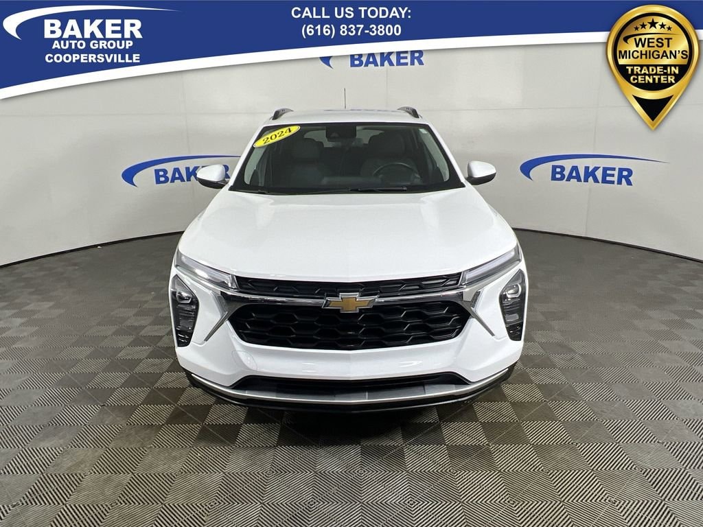 Used 2024 Chevrolet Trax LT SUV