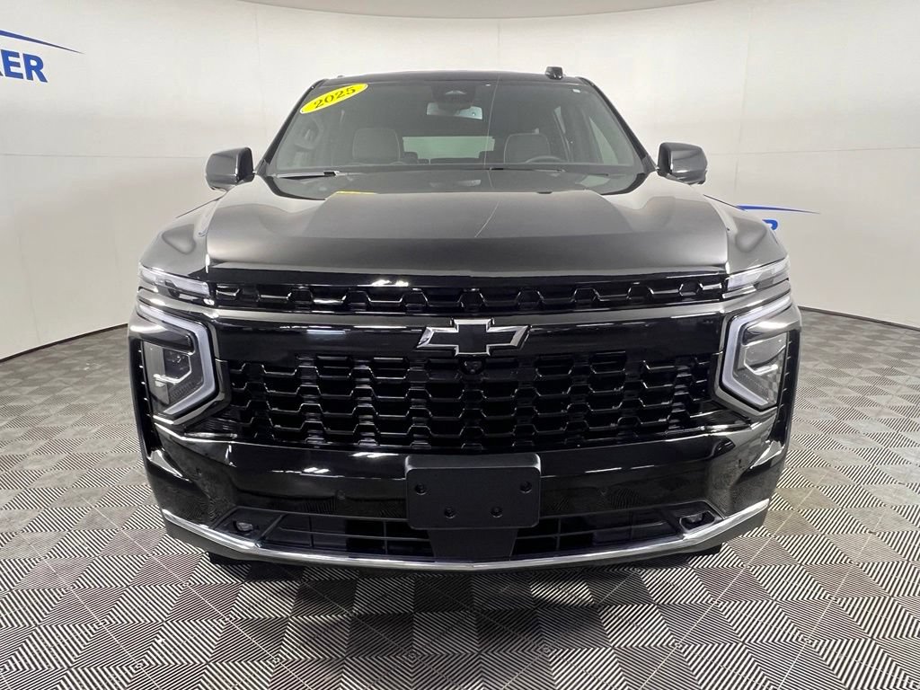 Used 2025 Black Chevrolet Premier image 9