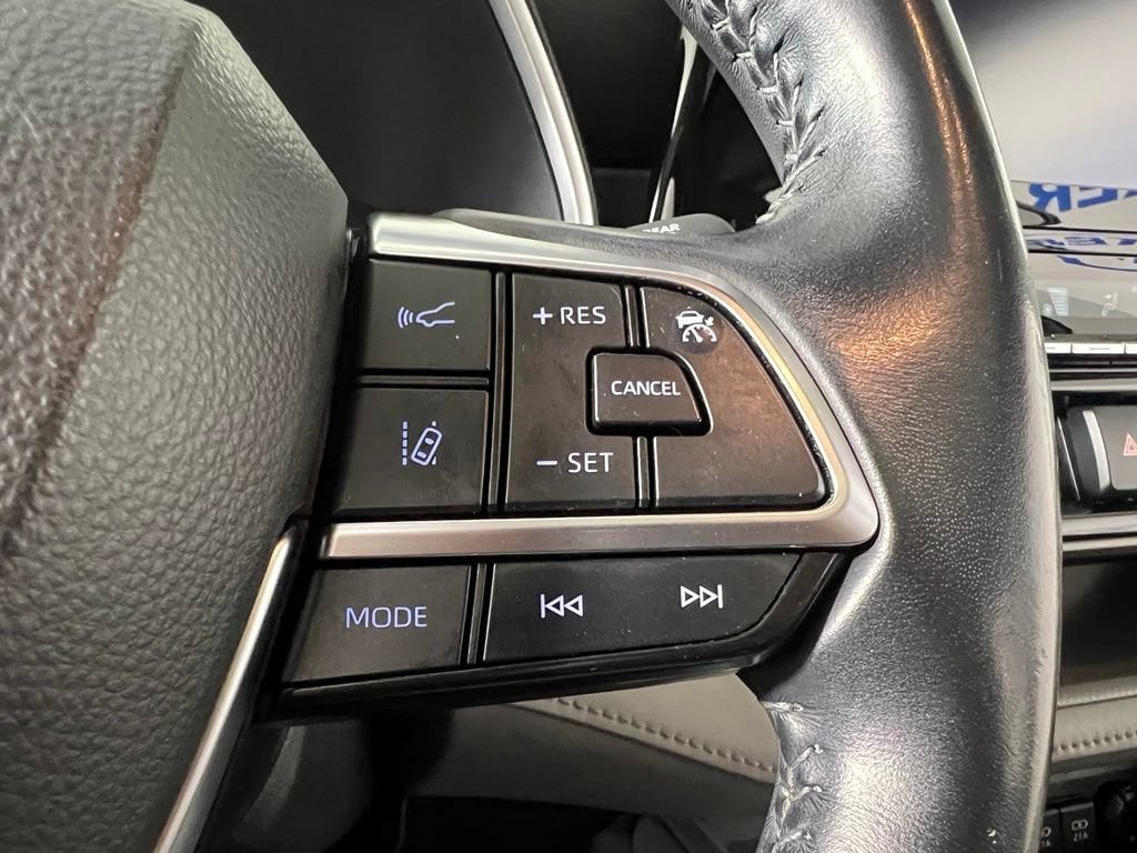 Used 2021 Magnetic Gray Metallic Toyota XLE image 25