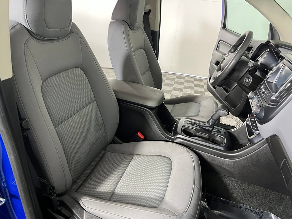 Used 2018 Kinetic Blue Chevrolet WT image 11