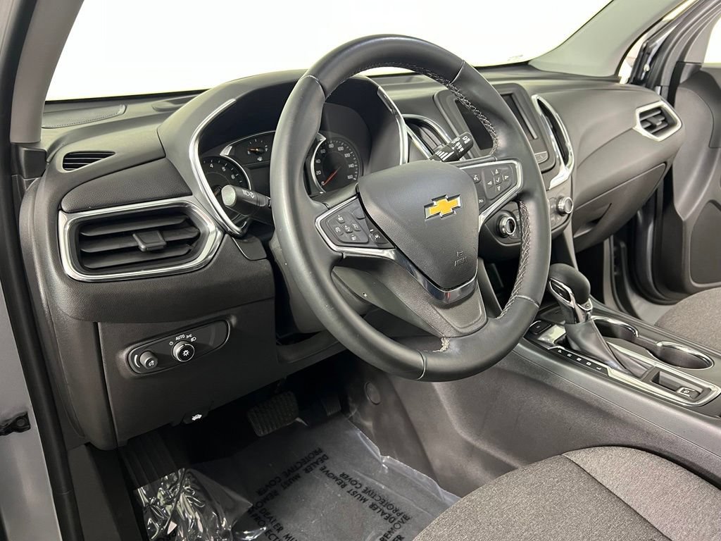 Used 2024 Sterling Gray Metallic Chevrolet LT w/1LT image 19