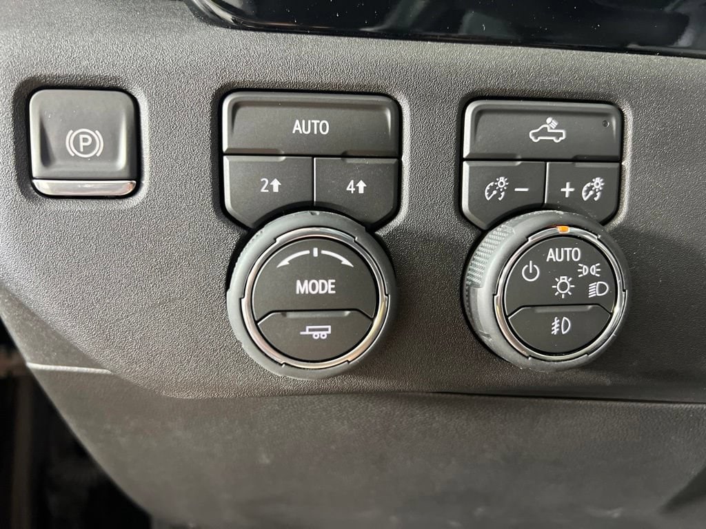 Used 2026 Black Chevrolet RST image 28