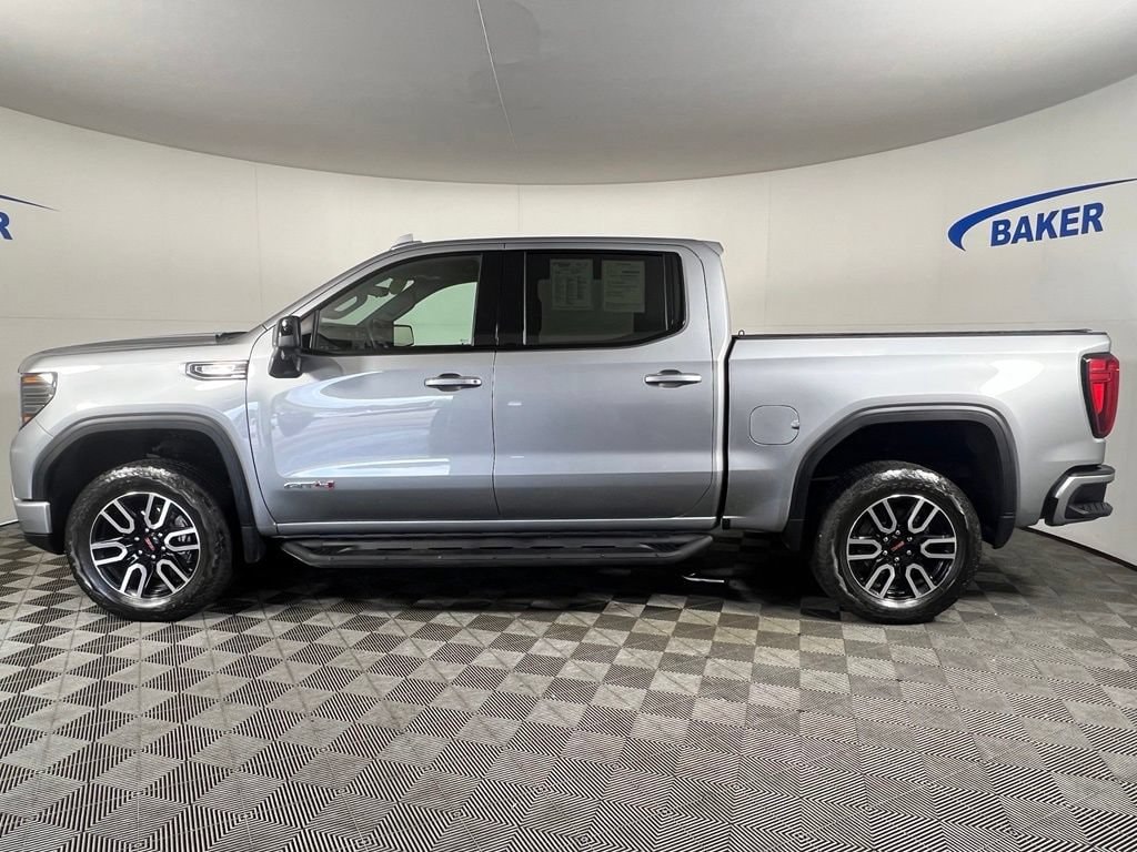 Used 2025 Sterling GMC AT4 image 2