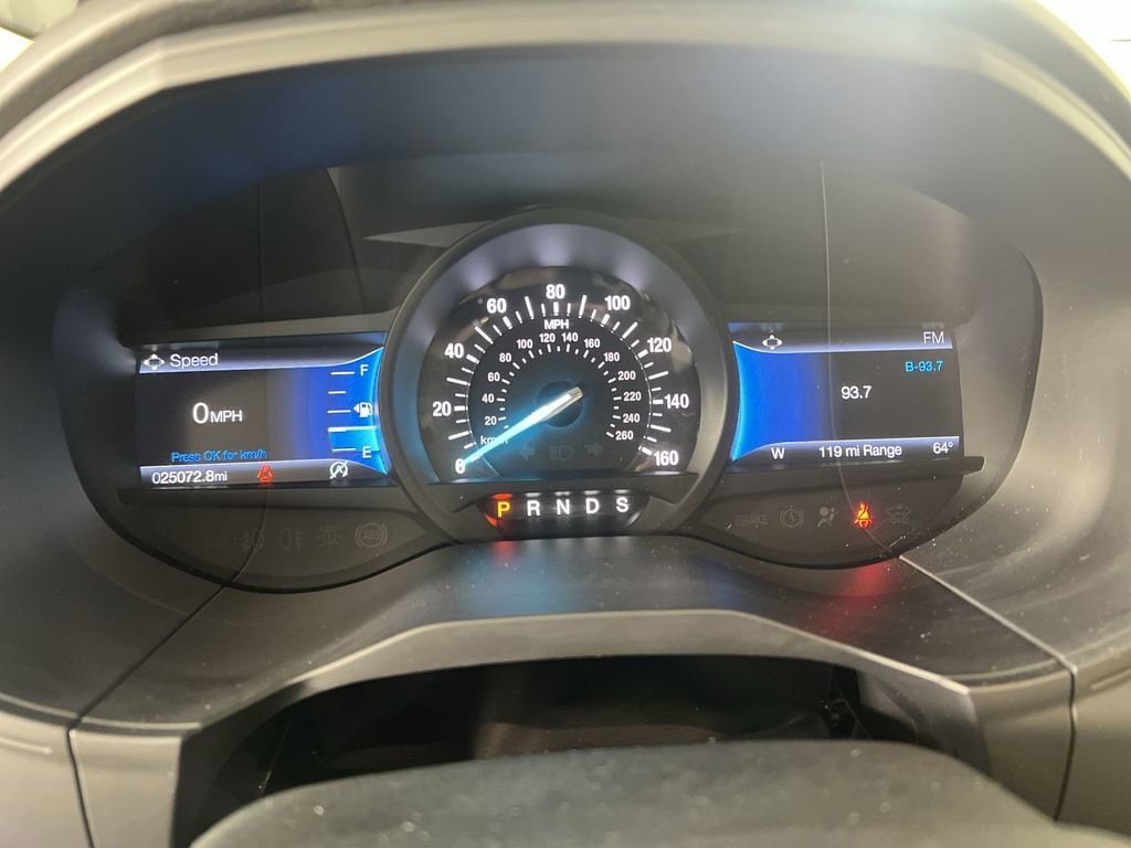 Used 2022 Star White Tri-Coat Ford Titanium image 13