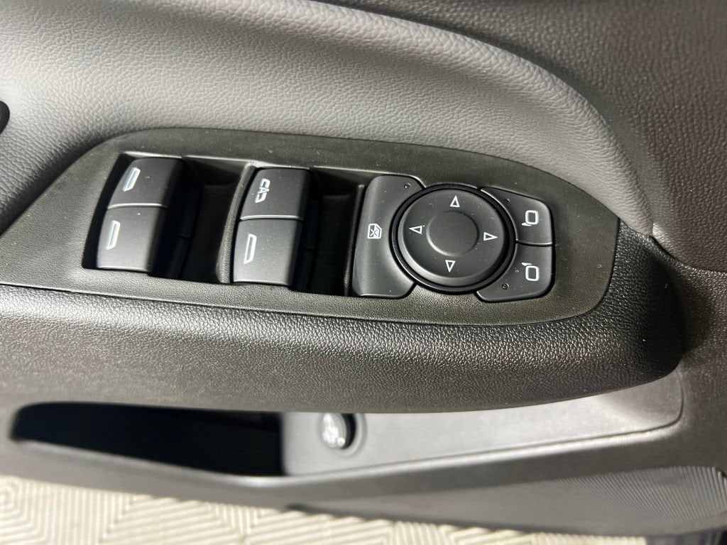 Used 2024 Mosaic Black Metallic Chevrolet LT w/1LT image 28