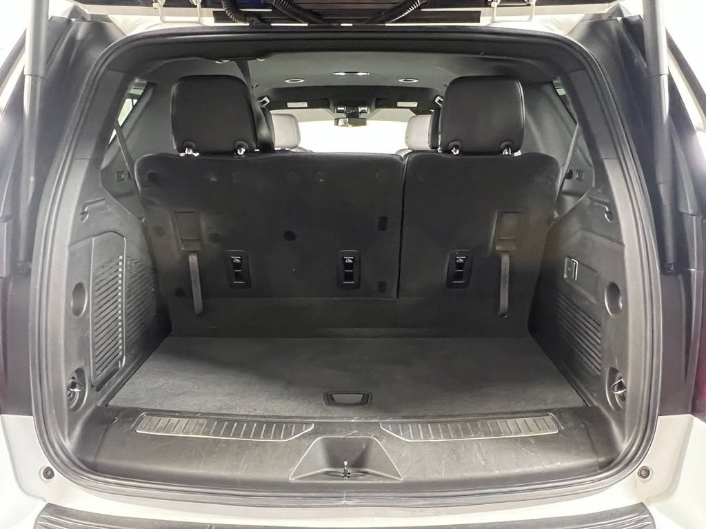 Used 2021 Summit White Chevrolet Z71 image 25