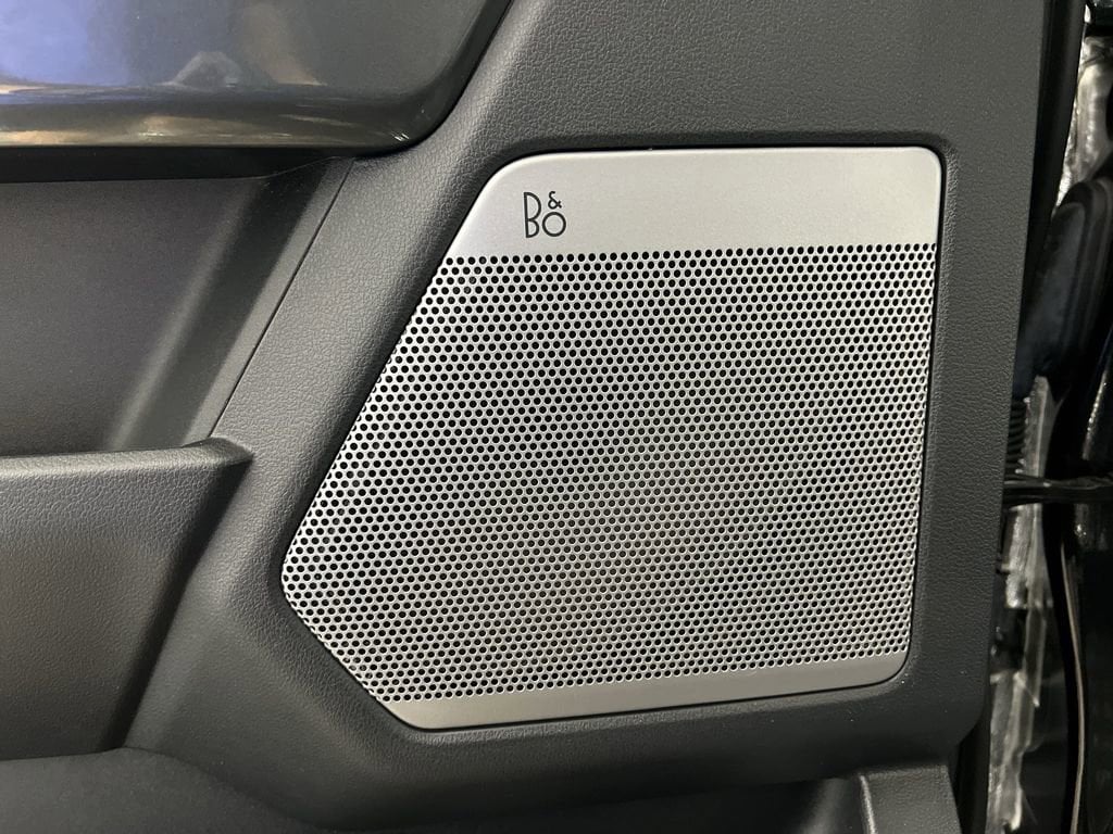 Used 2023 Agate Black Ford  image 24