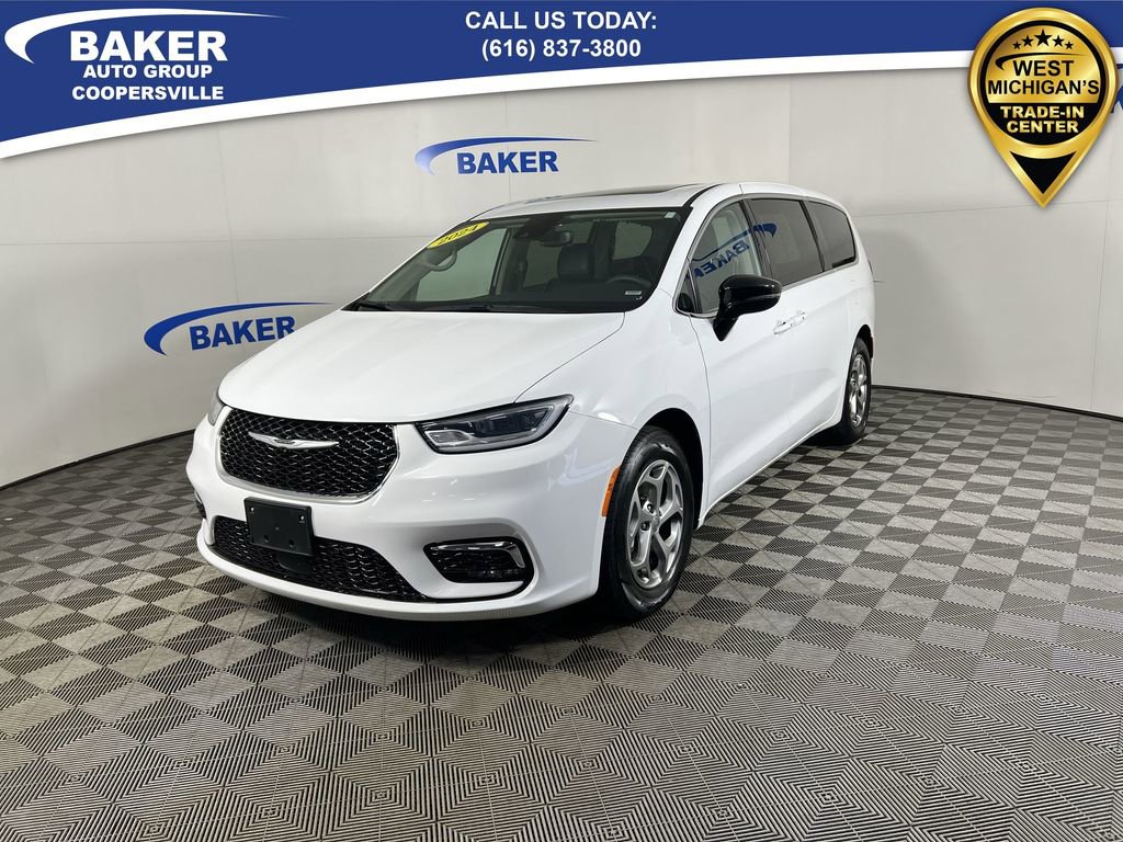 2024 Chrysler Pacifica Van Passenger Van 