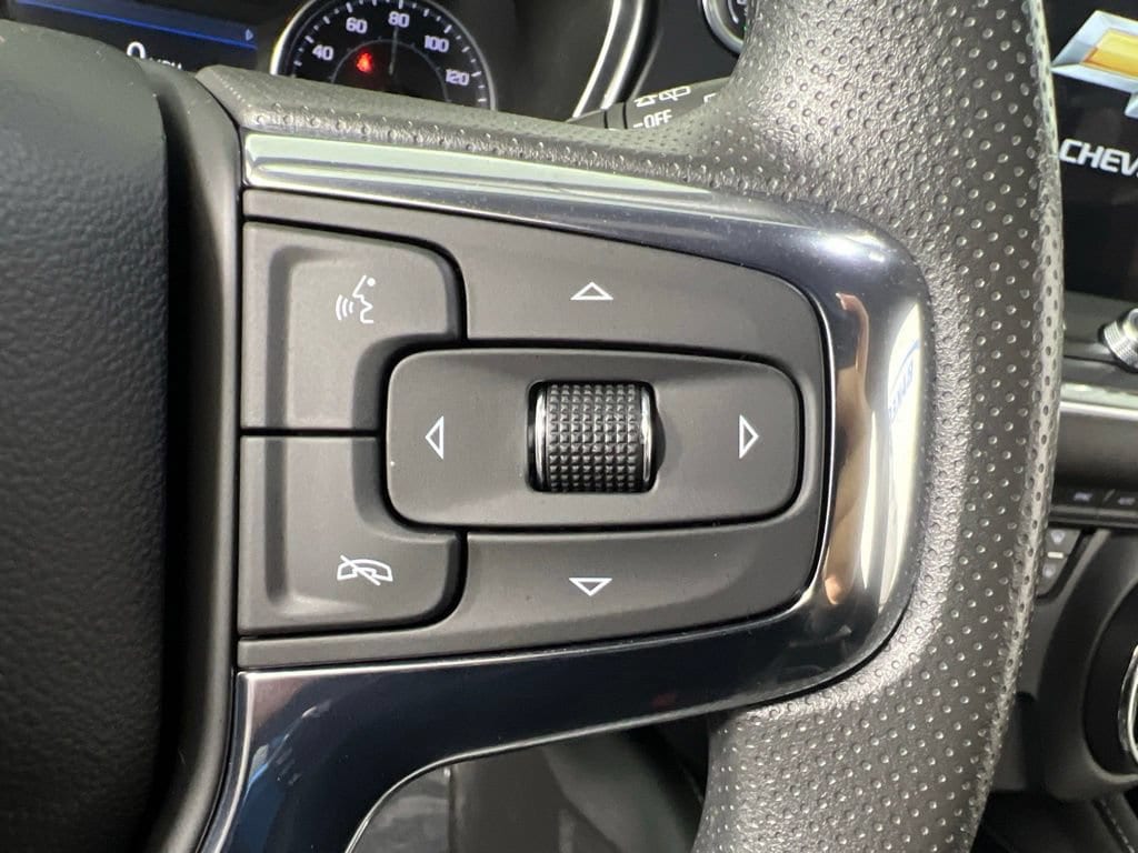 Used 2023 Black Chevrolet LT w/2LT image 21