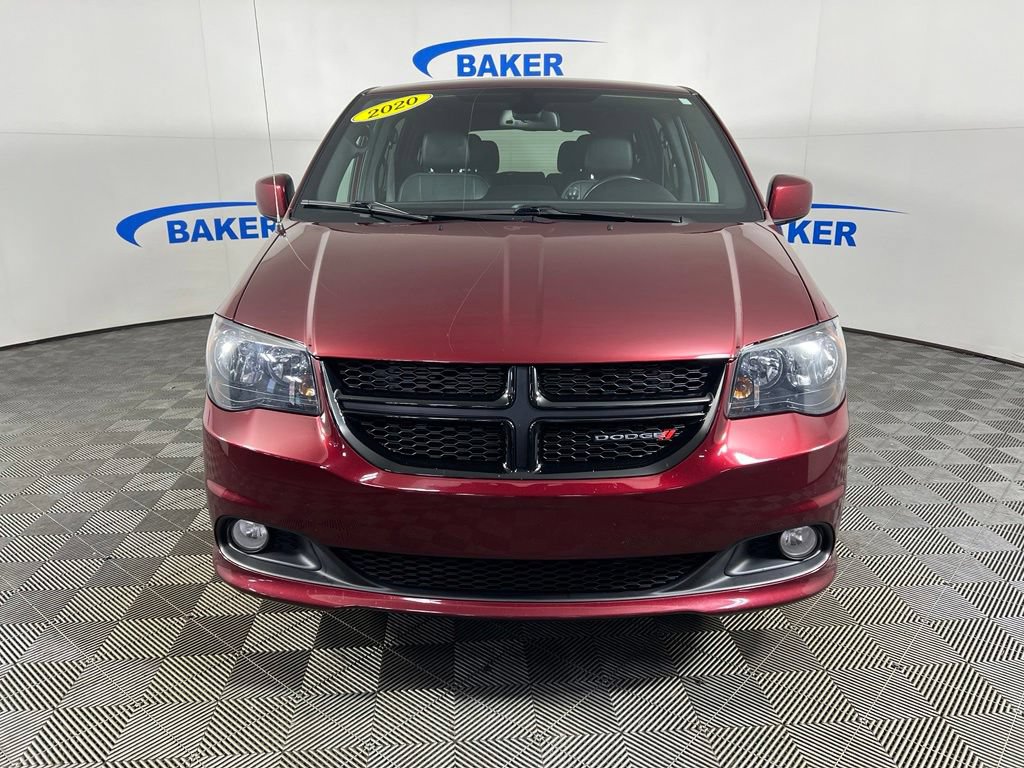 Used 2020 Octane Red Pearlcoat Dodge SXT image 9