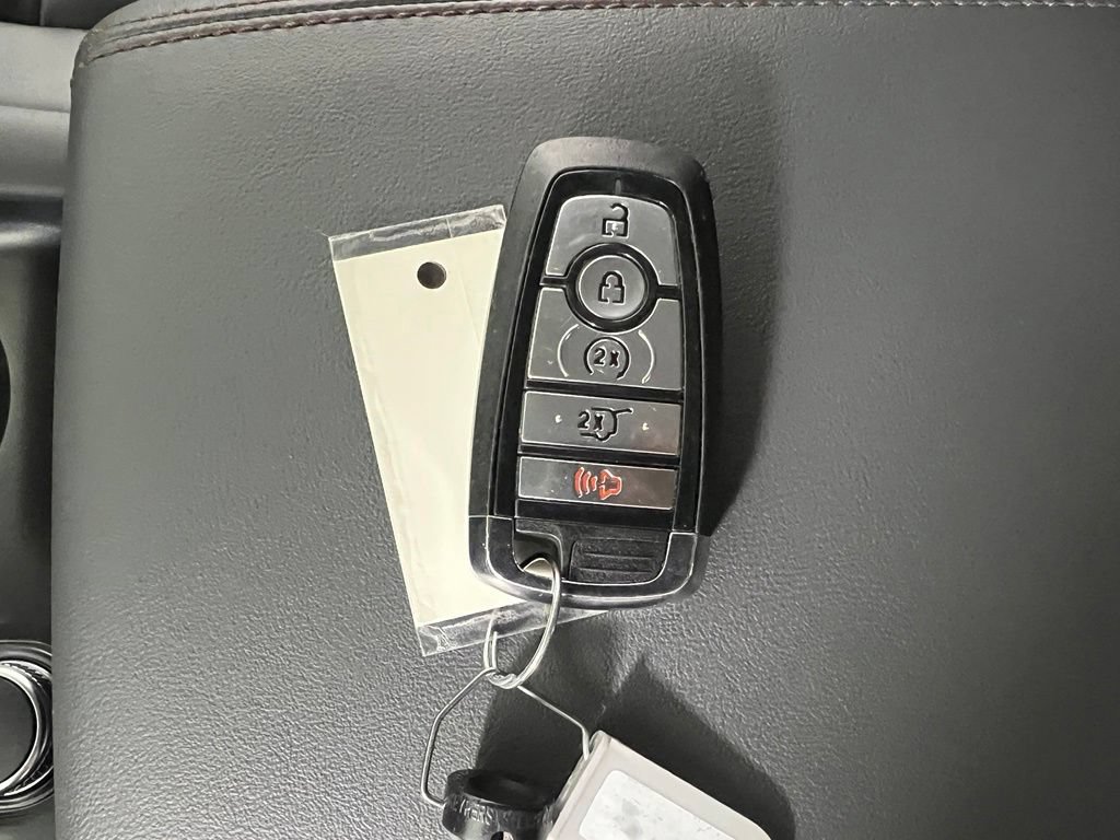 Used 2025 White Metallic Ford Active image 38