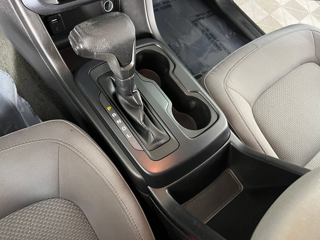 Used 2018 Kinetic Blue Chevrolet WT image 20