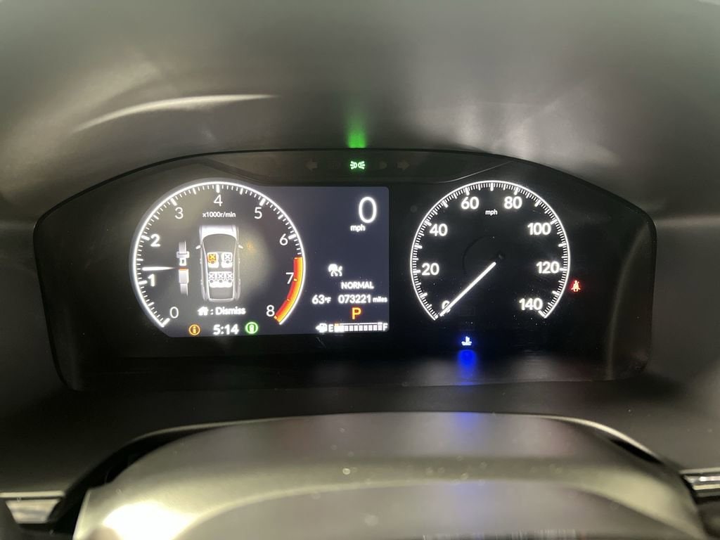 Used 2024 Lunar Silver Honda EX-L image 13