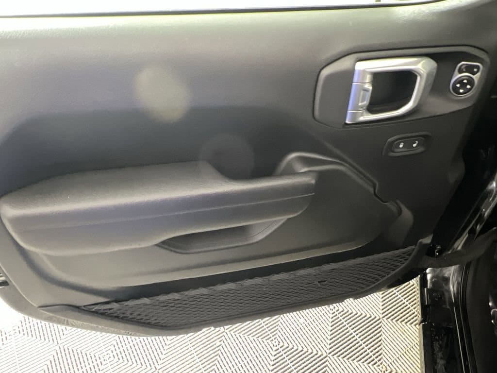 Used 2024 Black Jeep Sport image 21