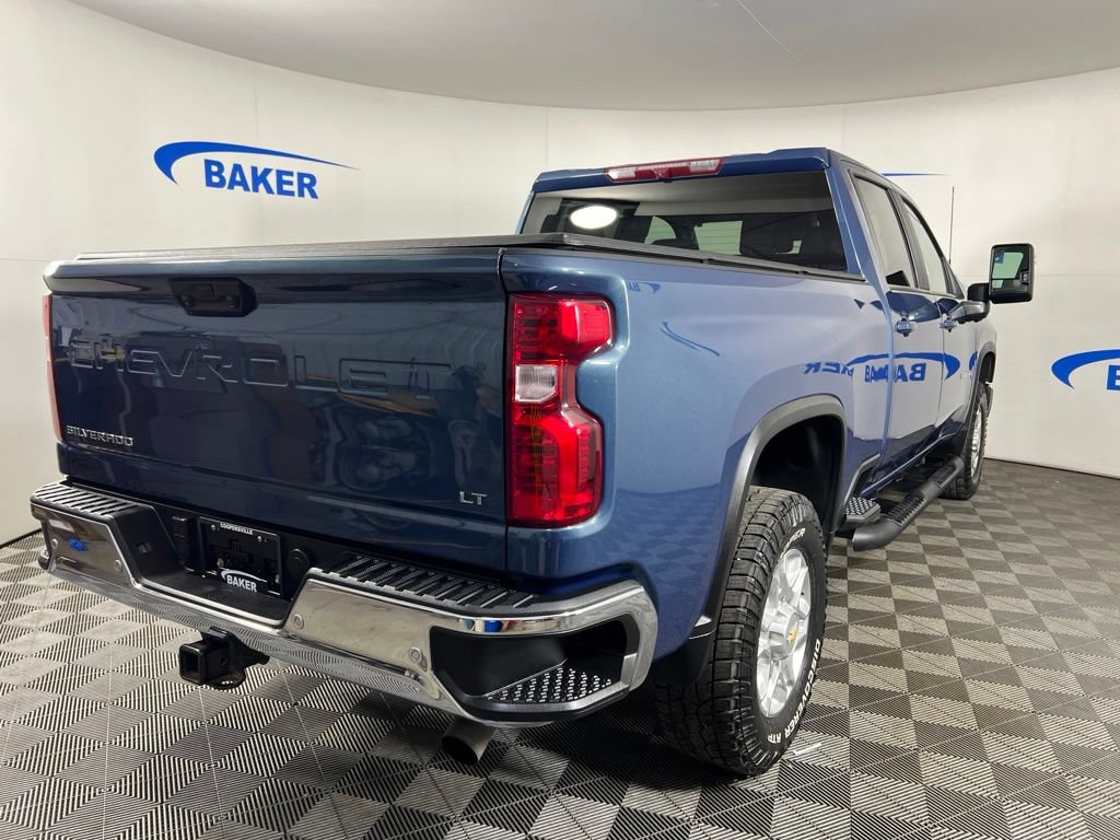 Used 2024 Lakeshore Blue Chevrolet LT image 6