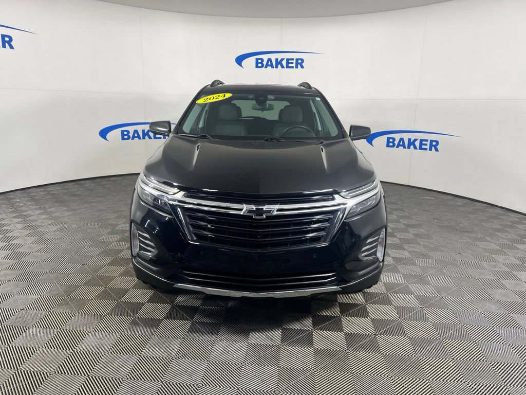 Used 2024 Mosaic Black Metallic Chevrolet LT w/1LT image 9