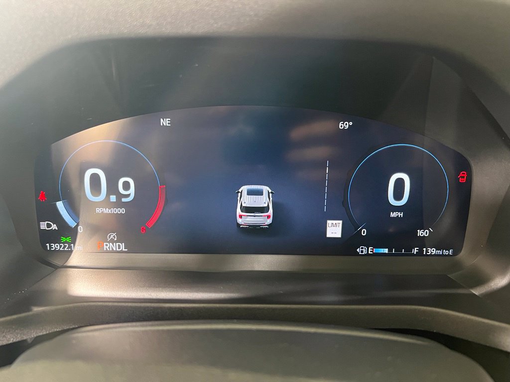 Used 2025 White Metallic Ford Active image 30