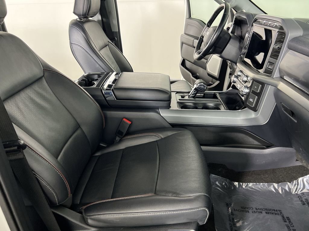 Used 2021 Star White Metallic Tri-Coat Ford  image 28