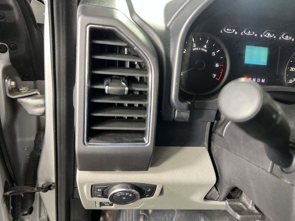 Used 2019 Ingot Silver Ford  image 15