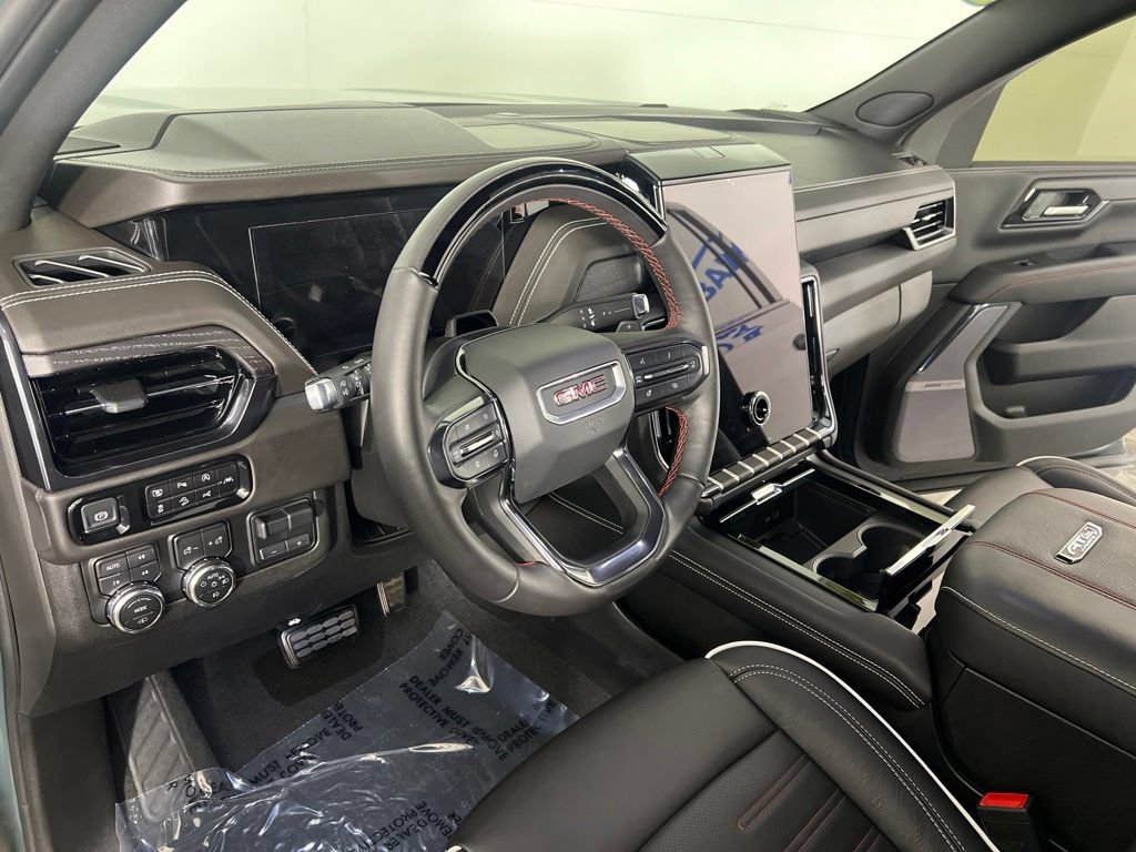 Used 2025 Midnight Pine GMC AT4 Ultimate image 20