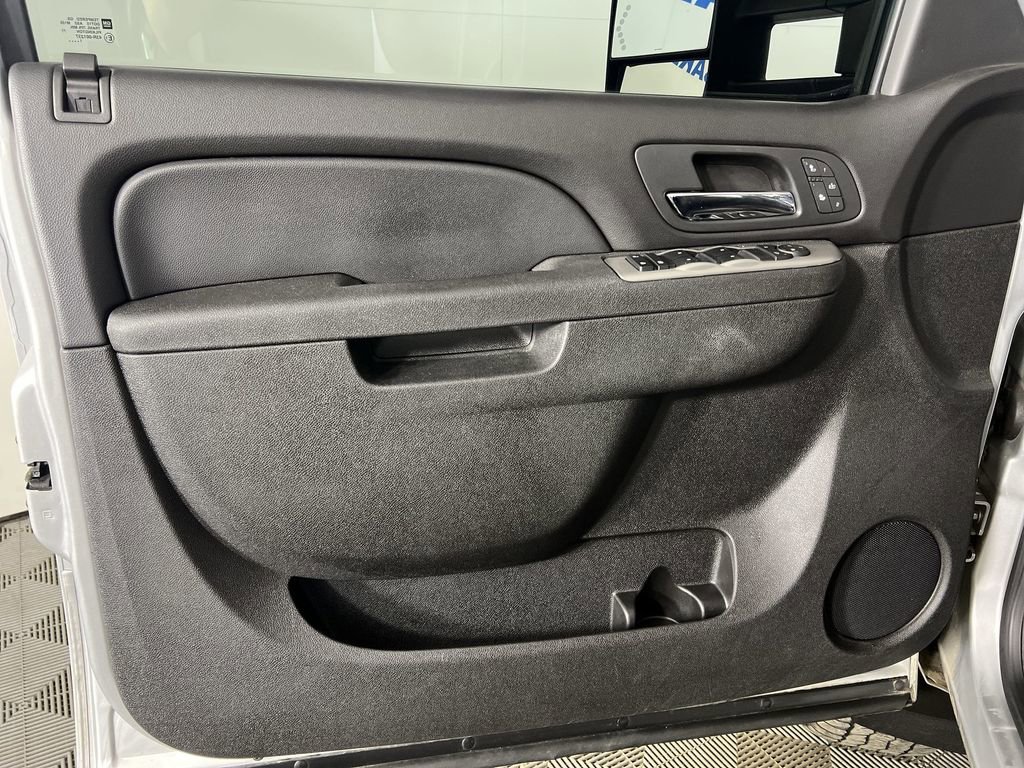 Used 2012 Silver Ice Chevrolet LTZ image 20