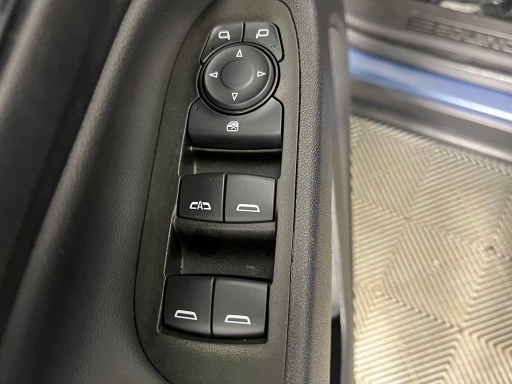 Used 2024 Lakeshore Blue Metallic Chevrolet LT w/1LT image 17