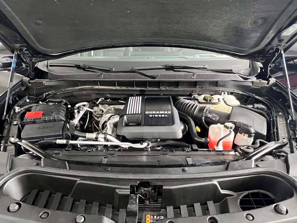 Used 2025 Black Chevrolet Premier image 42