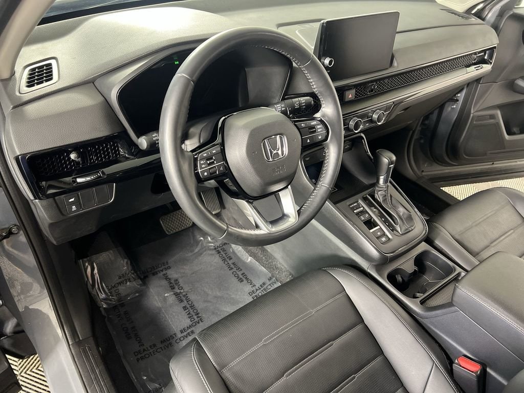 Used 2024 Lunar Silver Honda EX-L image 11