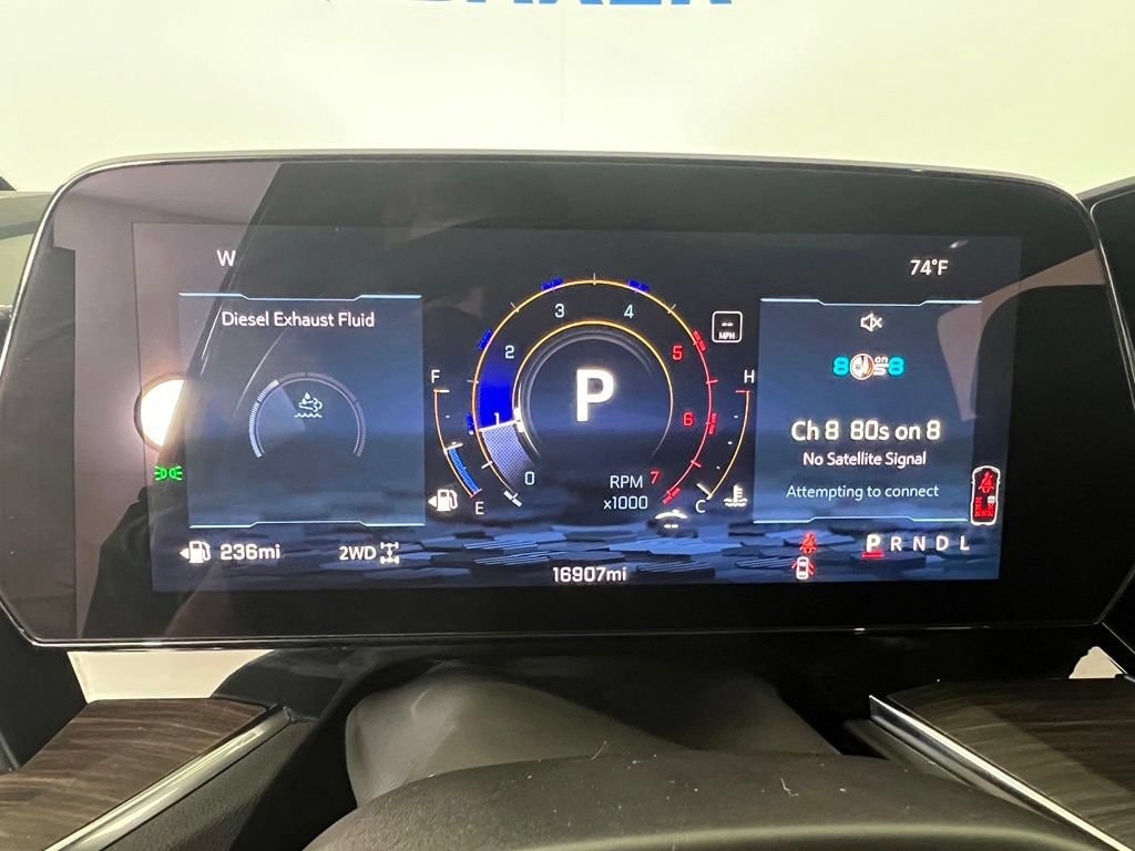Used 2025 Black Chevrolet Premier image 37