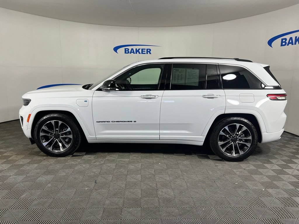 Used 2022 Bright White Jeep Overland image 2