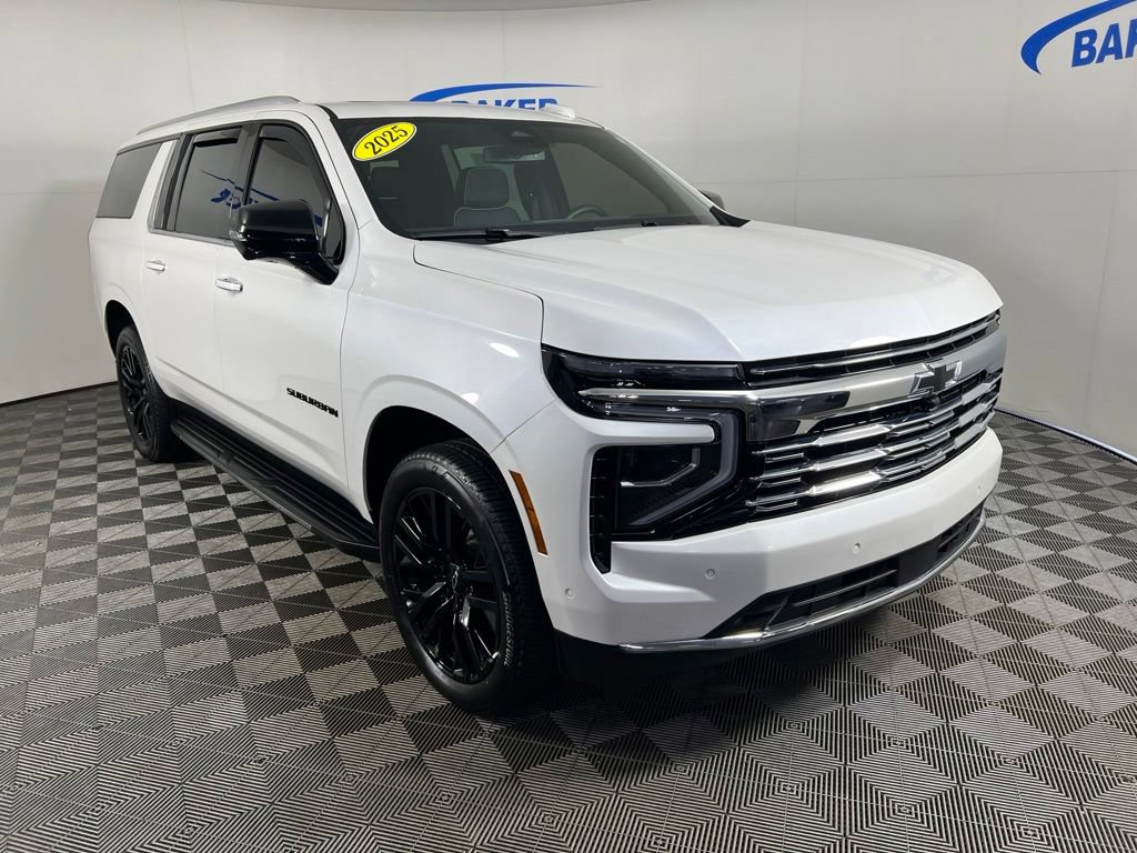 Used 2025 Iridescent Pearl Tricoat Chevrolet Premier image 8